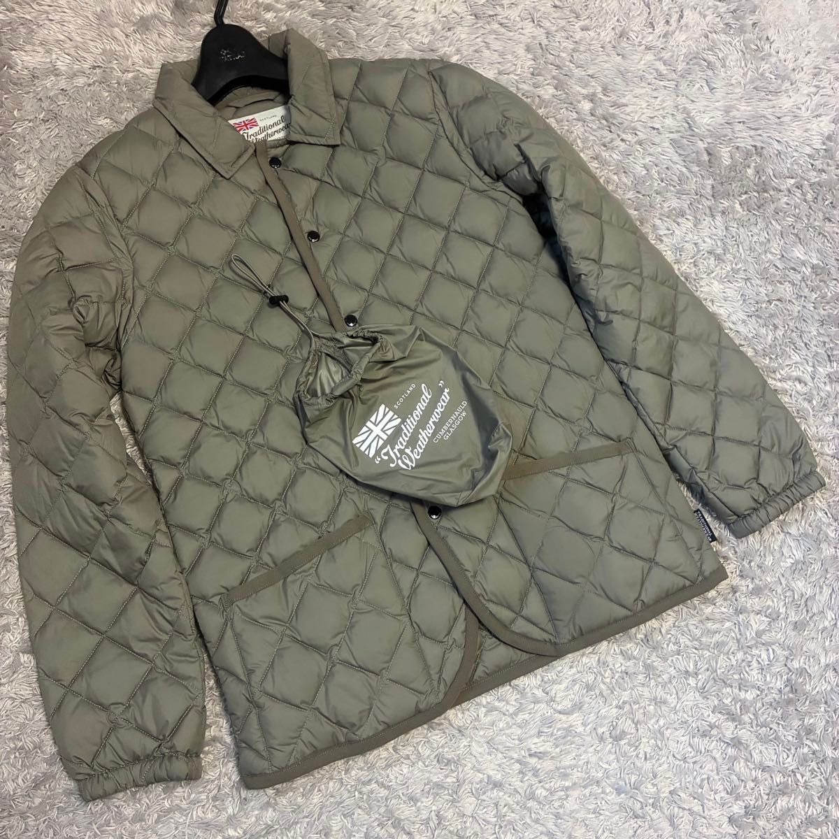 极美品 Traditional Weatherwear 绗缝夹克 卡其色 附收纳袋