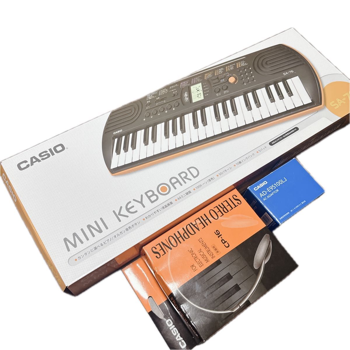 Casio SA-76 Mini Keyboard, 44 Keys, with AC Adapter and Headphones
