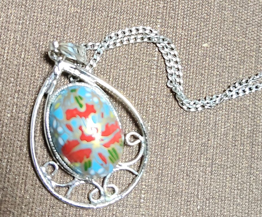 Colorful Patterned Pendant Top Necklace Silver Color Kutani Ware